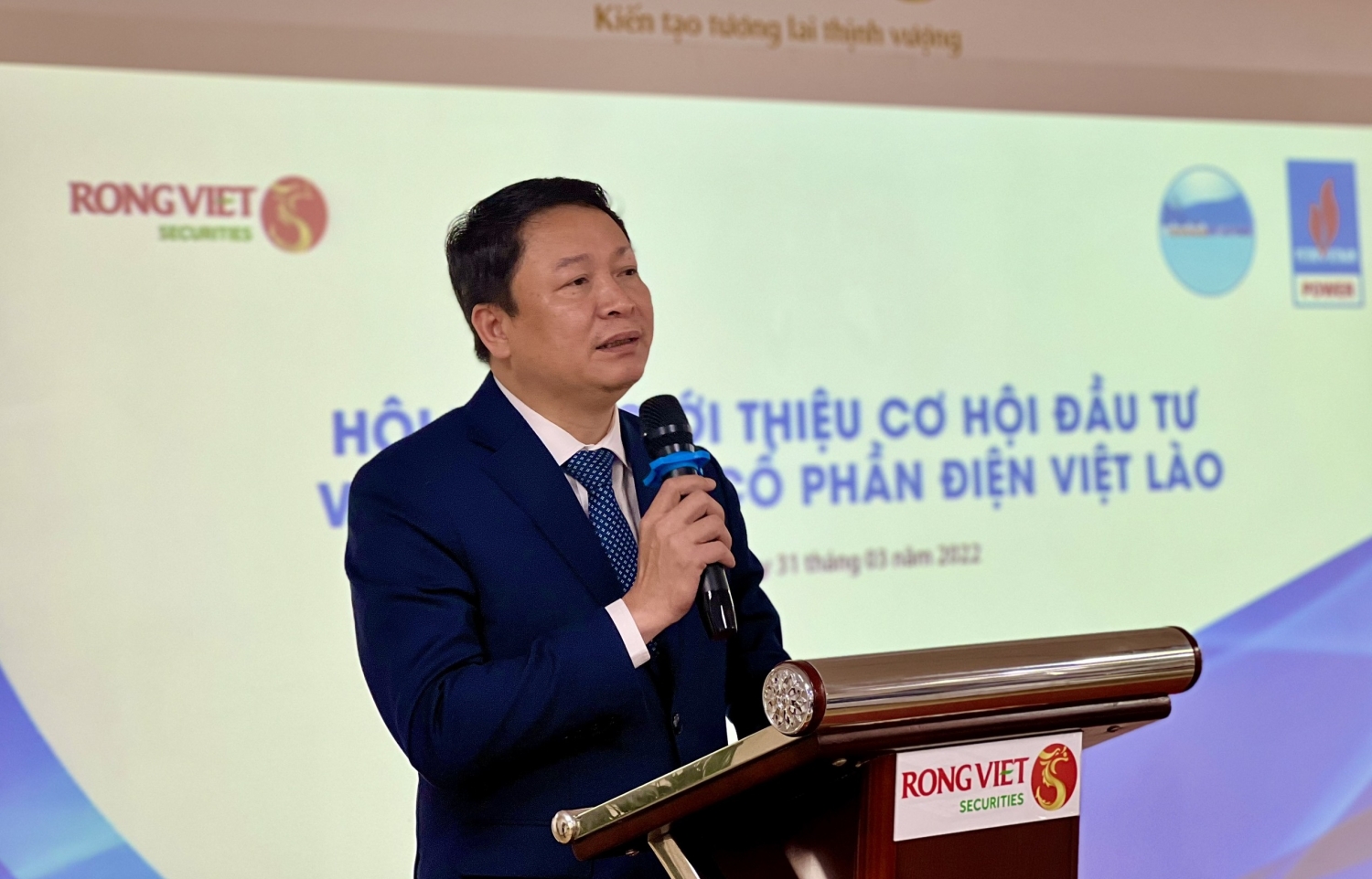 Hội thảo Cơ hội đầu tư vào Công ty Cổ phần Điện Việt Lào