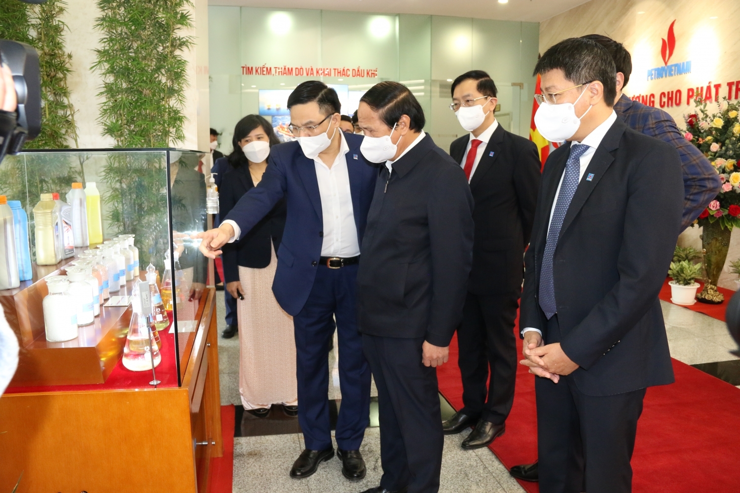 Nỗ lực ngăn chặn đà suy giảm sản lượng khai thác tự nhiên, Petrovietnam đạt tăng trưởng cao trong quý I/2022