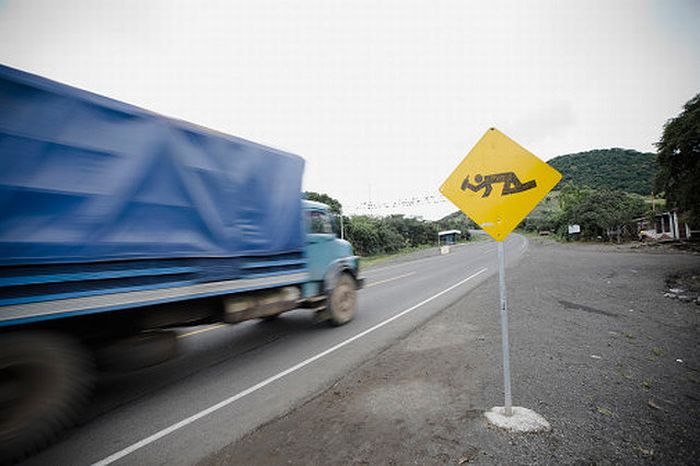 Biển chỉ dẫn hài hước trên thế giới