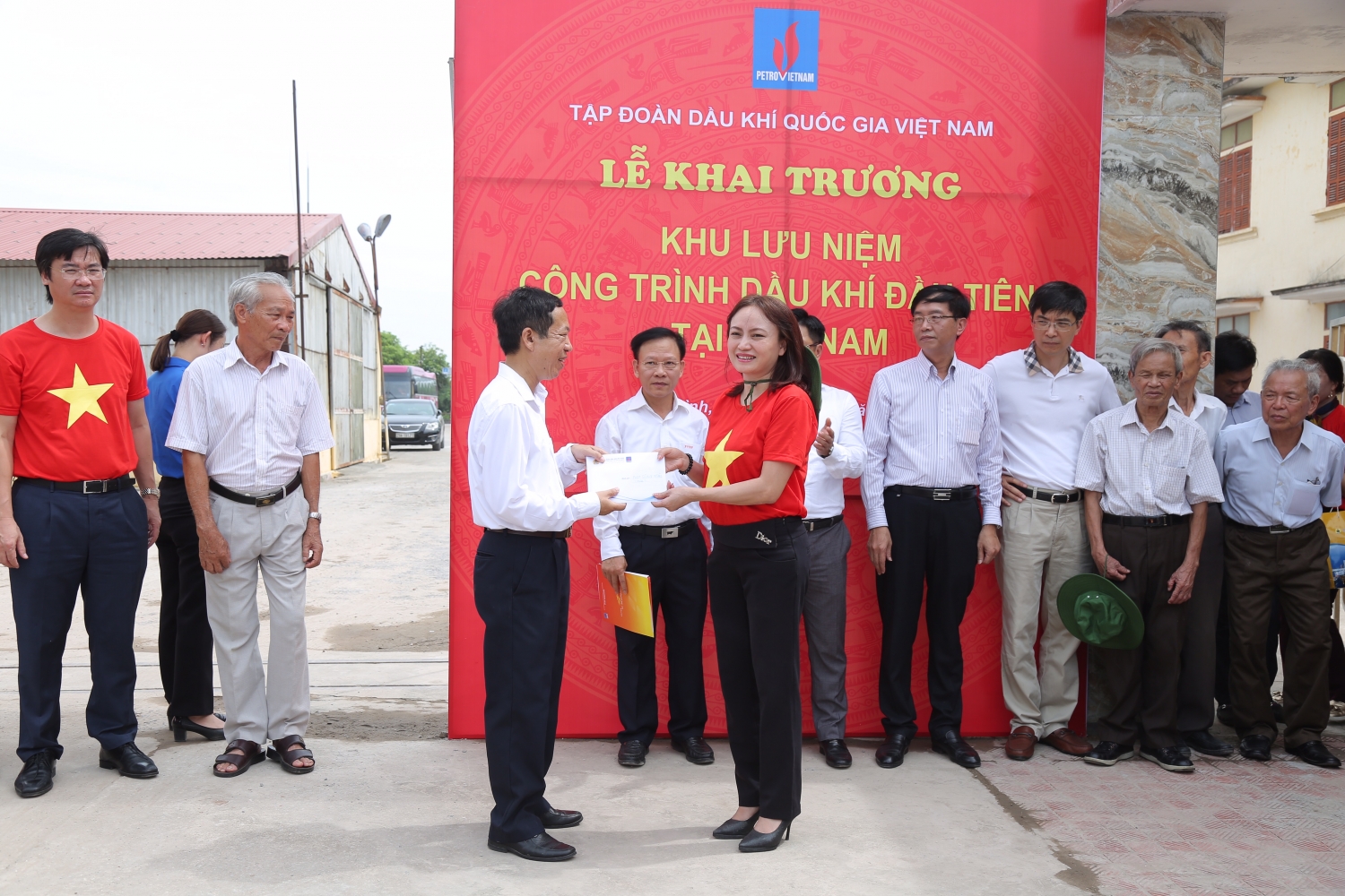 khai truong khu luu niem cong trinh dau khi dau tien tai viet nam