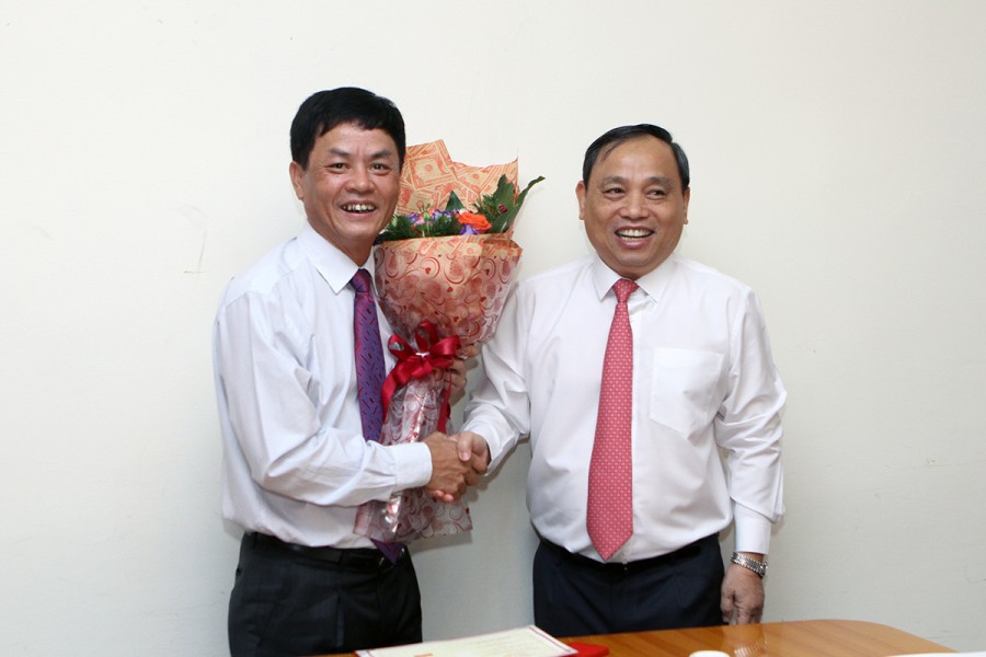 truong-ban-ke-hoach-pvn-nhan-ky-niem-chuong-vi-su-nghiep-nganh-ke-hoach-va-dau-tu