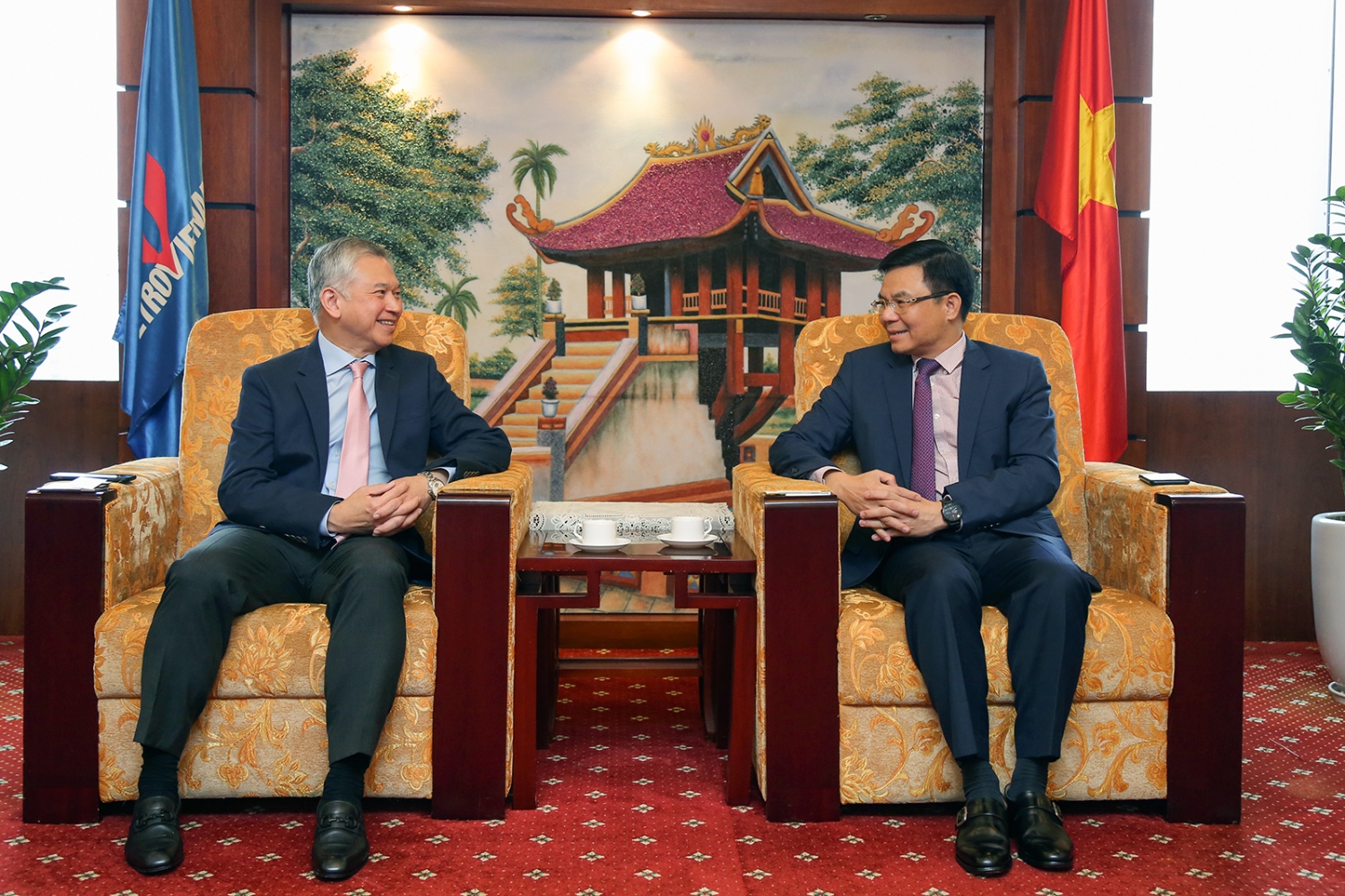 tong giam doc petrovietnam le manh hung tiep tong thu ky ascope