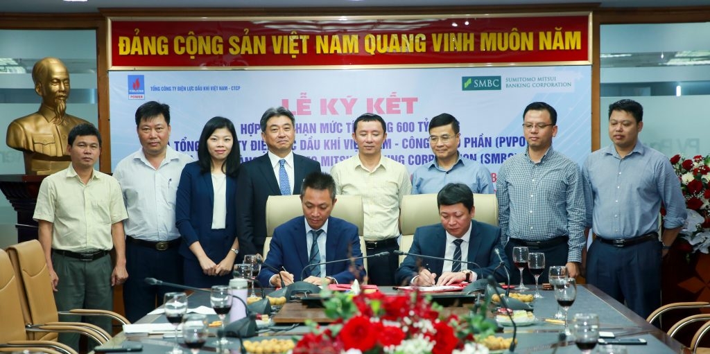pv power ky ket hop dong han muc tin dung voi sumitomo