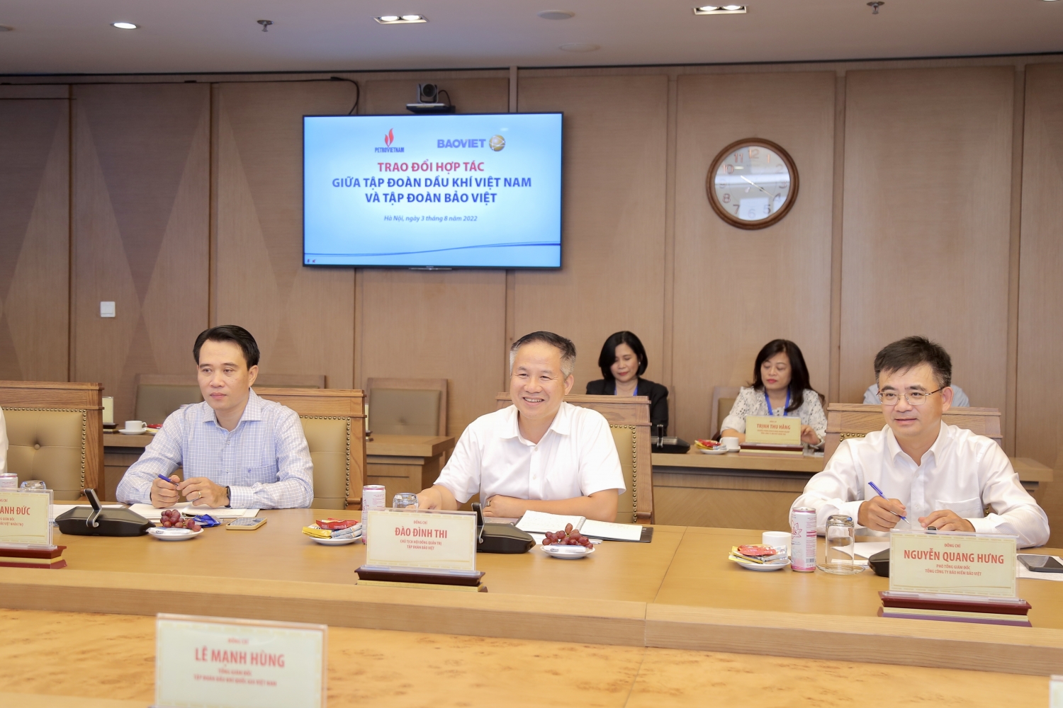 Petrovietnam trao đổi hợp tác với Tập đoàn Bảo Việt