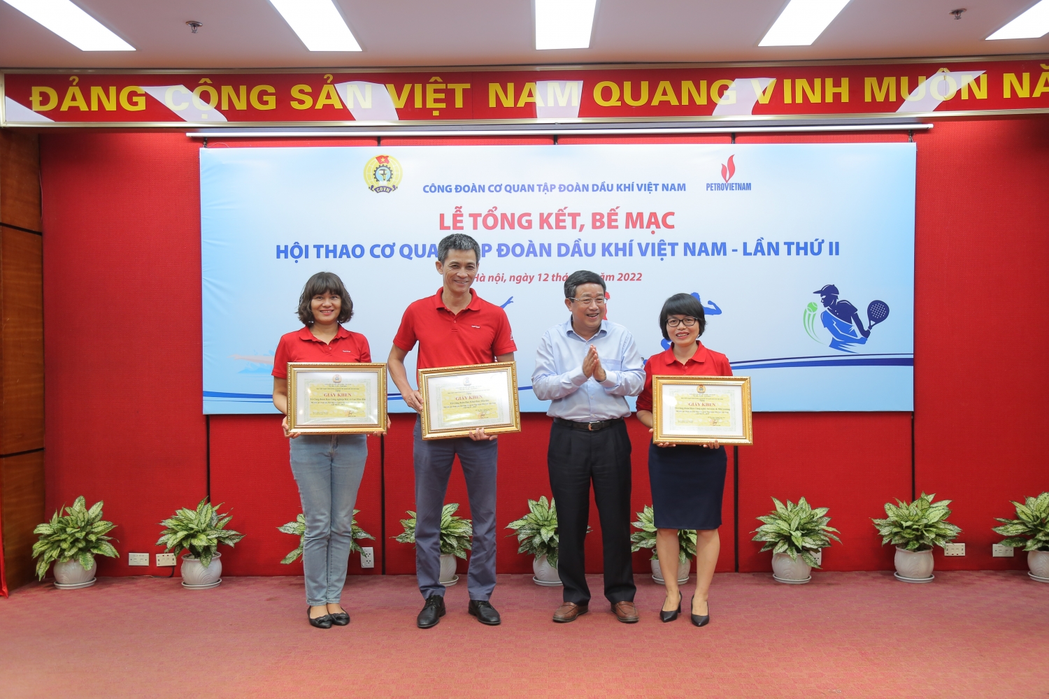 Hội thao Cơ quan Tập đoàn lần thứ II thành công tốt đẹp Hội thao Cơ quan Tập đoàn lần thứ II thành công tốt đẹp