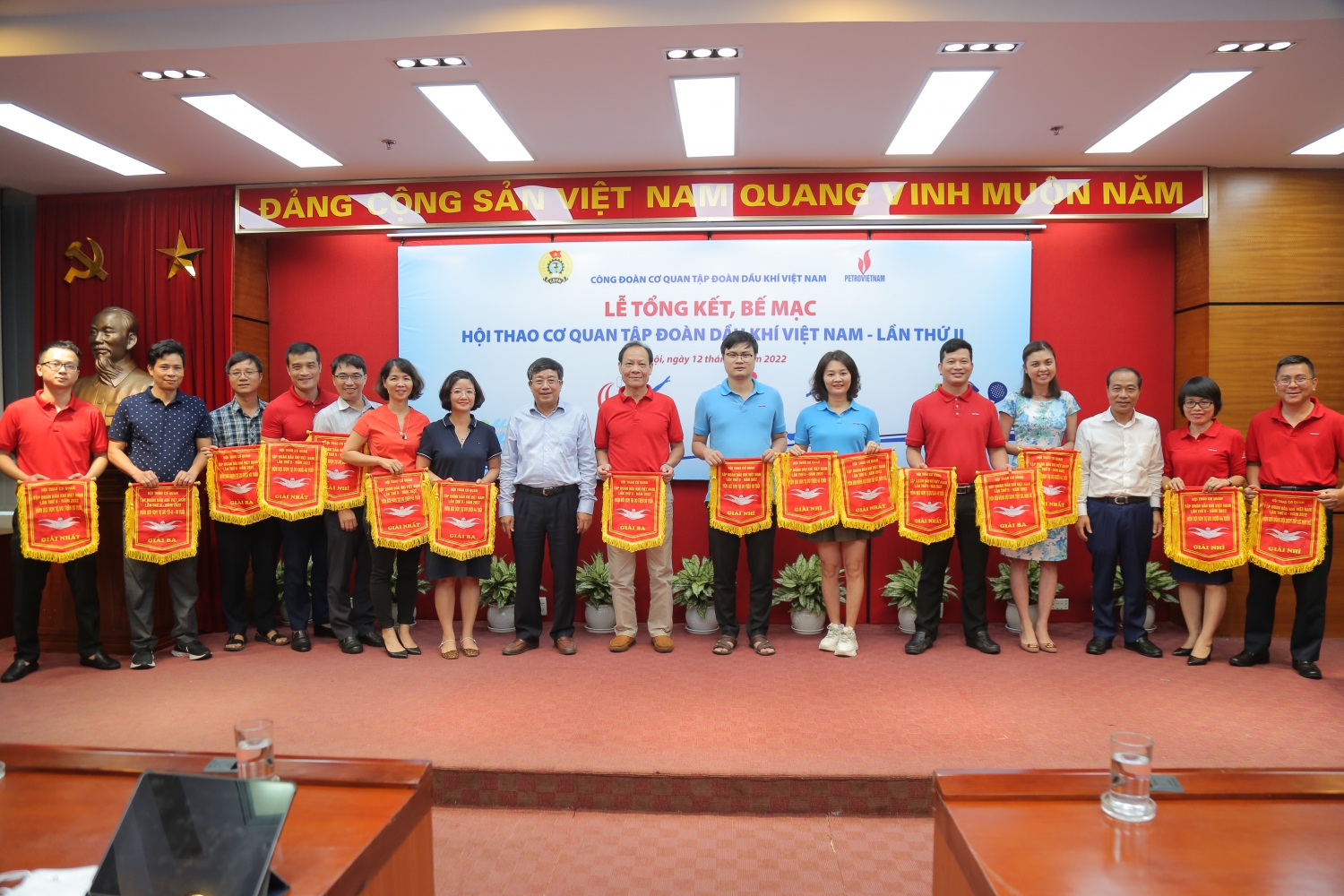 Hội thao Cơ quan Tập đoàn lần thứ II thành công tốt đẹp Hội thao Cơ quan Tập đoàn lần thứ II thành công tốt đẹp