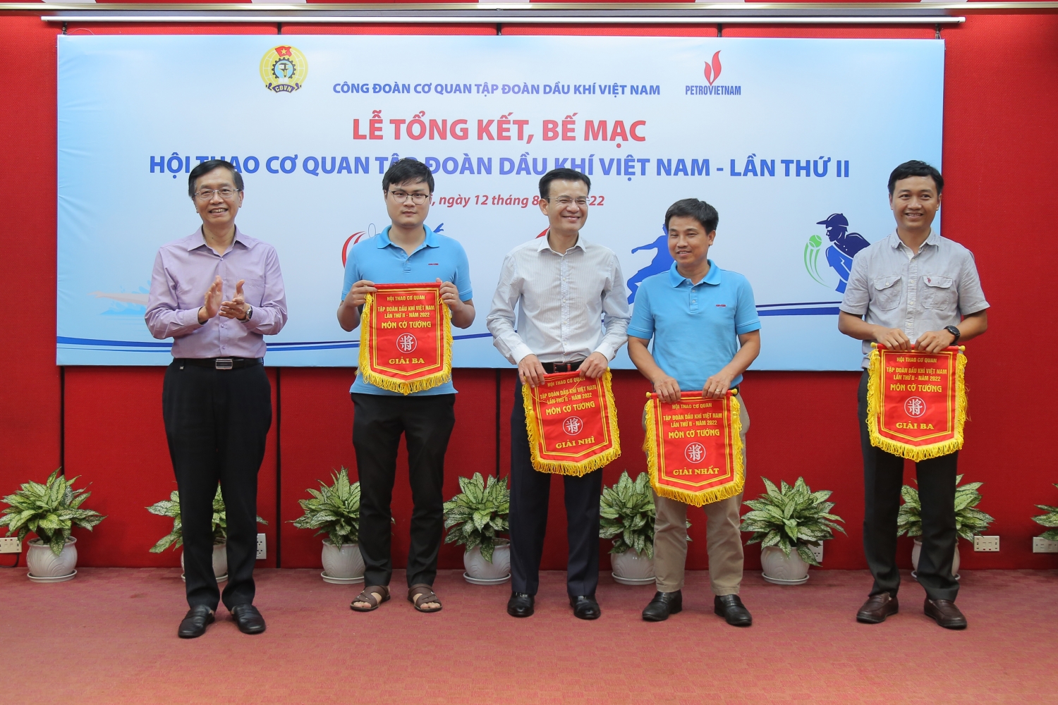 Hội thao Cơ quan Tập đoàn lần thứ II thành công tốt đẹp Hội thao Cơ quan Tập đoàn lần thứ II thành công tốt đẹp