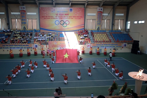 khai mac ngay hoi van hoa the thao pvi khu vuc mien trung 2015