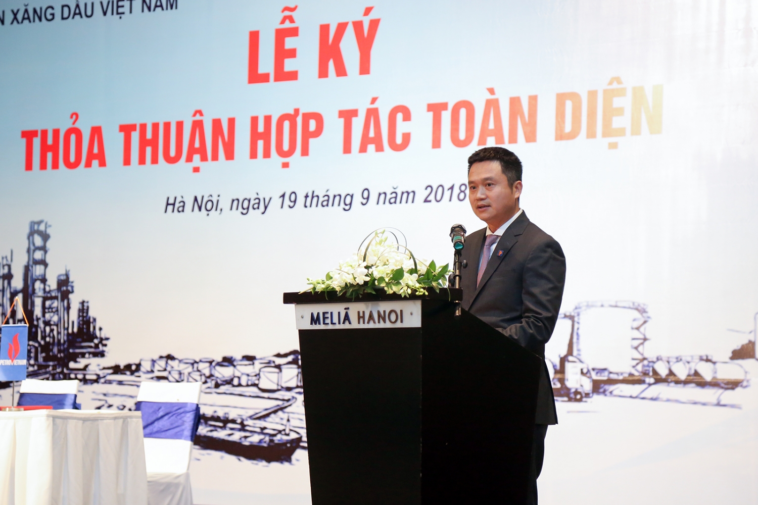 pvn va petrolimex ky thoa thuan hop tac toan dien huong toi su on dinh cua thi truong xang dau trong nuoc