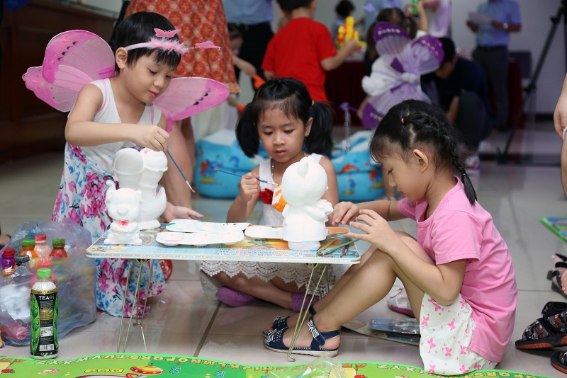 gia dinh pv power vui ngay hoi trang