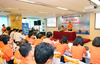 Lãnh đạo PVEP đối thoại với người lao động