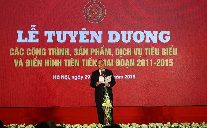 Đảng ủy Khối DNTƯ tuyên dương tập thể, cá nhân tiêu biểu