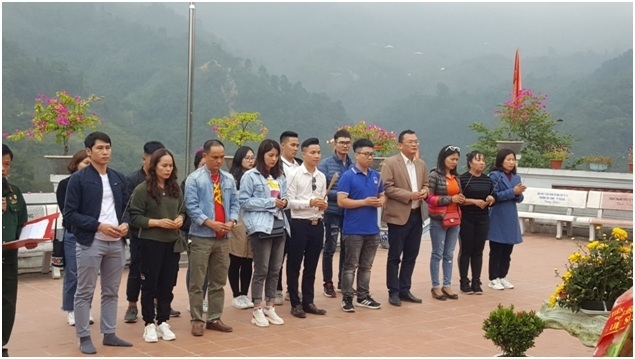 doan thanh nien vpi mang ao am toi hoc sinh vung cao ha giang