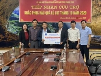 PV Power trao tặng 750 triệu đồng hỗ trợ các tỉnh miền Trung