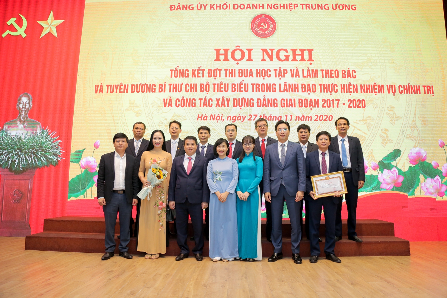 Tuyên dương 13 cá nhân, Bí thư chi bộ Dầu khí tiêu biểu trong học tập và làm theo Bác