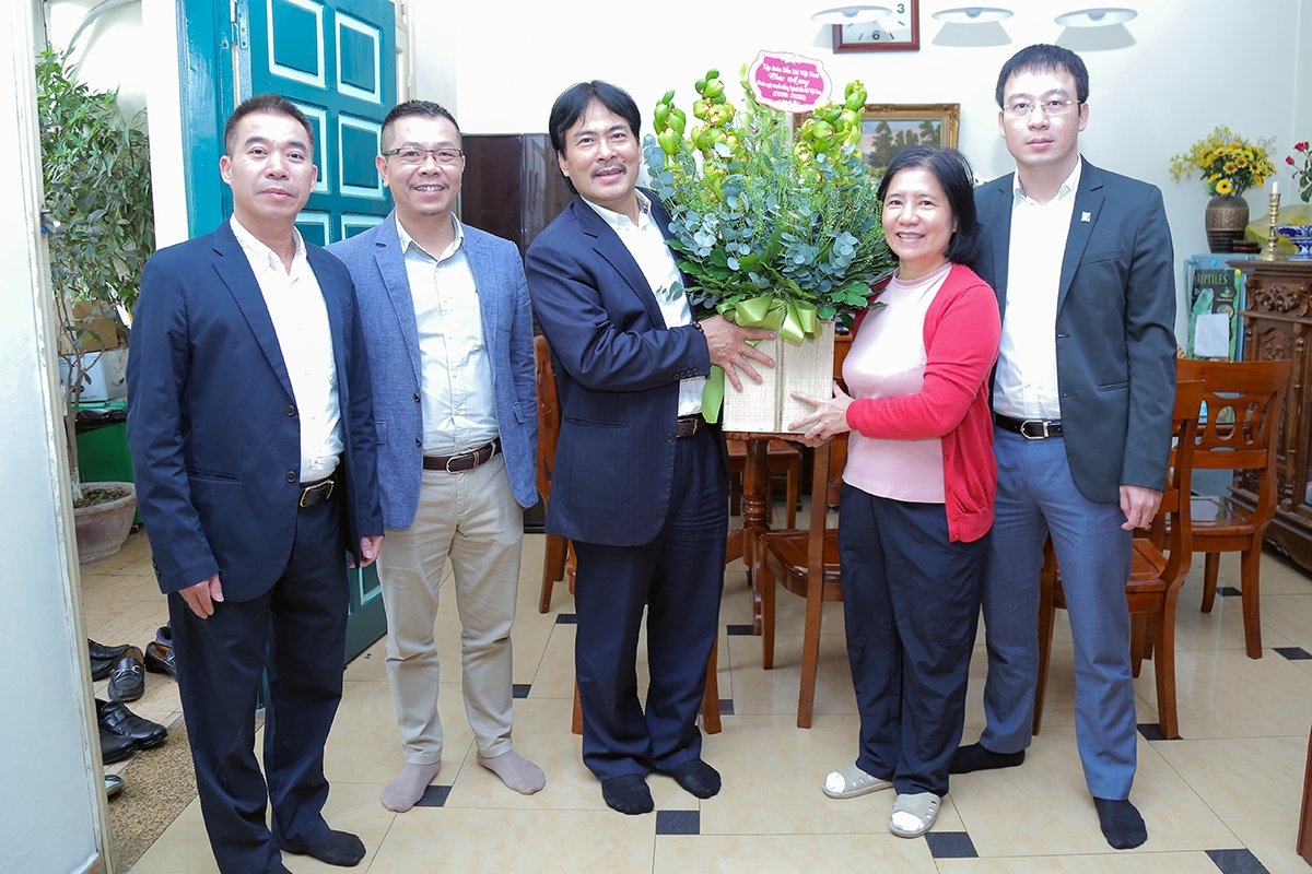 Petrovietnam thăm hỏi, tri ân các thế hệ lãnh đạo, cán bộ ngành Dầu khí