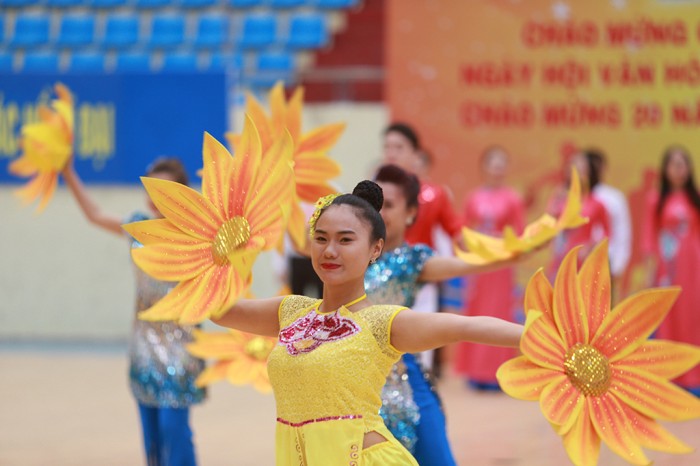 Khai mạc Ngày hội Văn hóa Thể thao PVI 2015 khu vực miền Bắc khai mac ngay hoi van hoa the thao pvi 2015 khu vuc mien bac