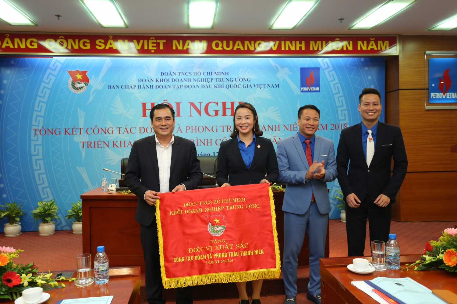 doan thanh nien tap doan tong ket cong tac doan va phong trao thanh nien nam 2018
