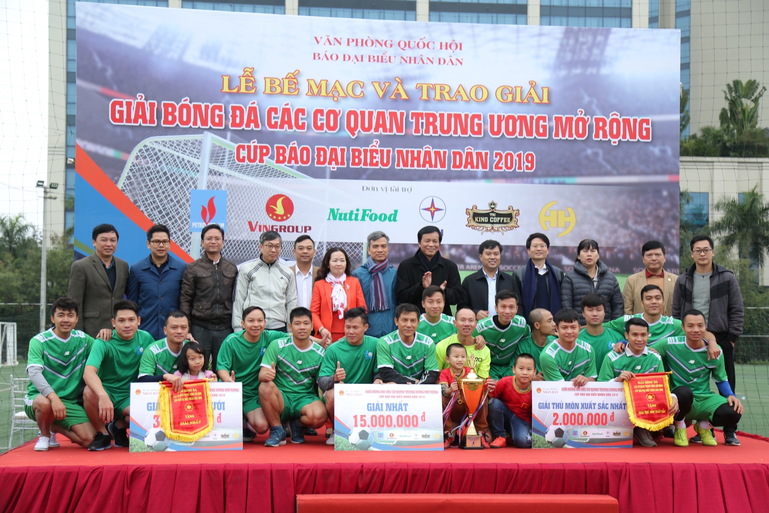pvn dat giai nhi tai giai bong da cac co quan trung uong mo rong cup bao dai bieu nhan dan