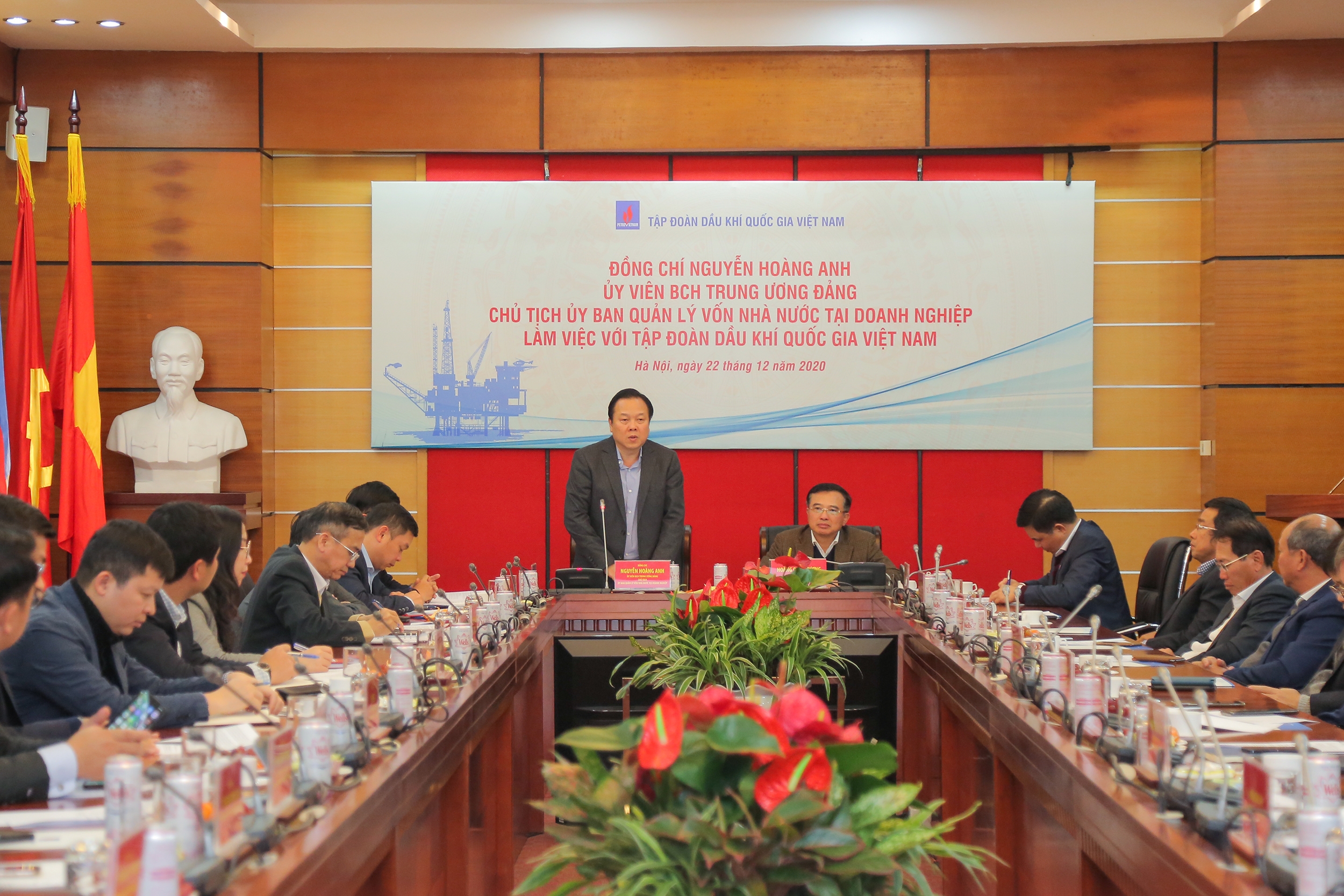 T​​​​​​​iếp tục đồng hành, hỗ trợ, cùng Petrovietnam tập trung, quyết liệt xử lý những vướng mắc