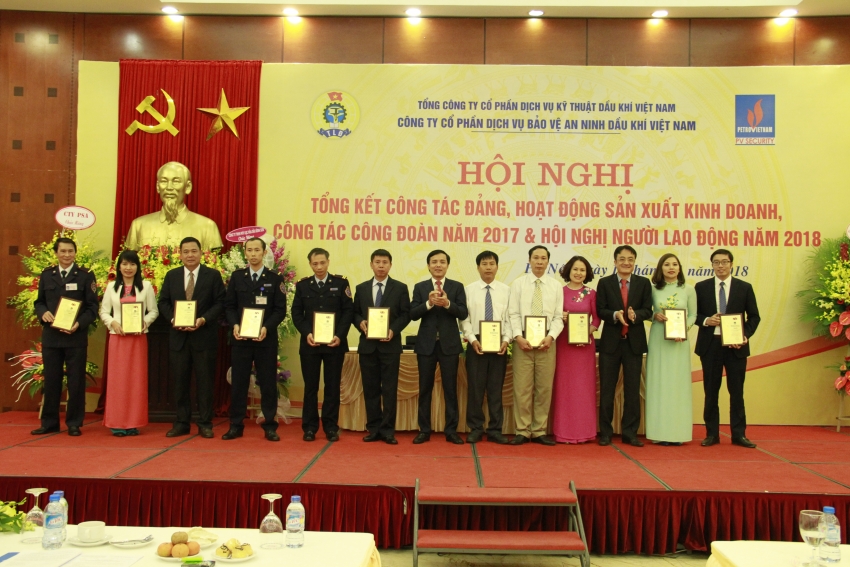 dam bao an ninh an toan cho cac cong trinh dau khi