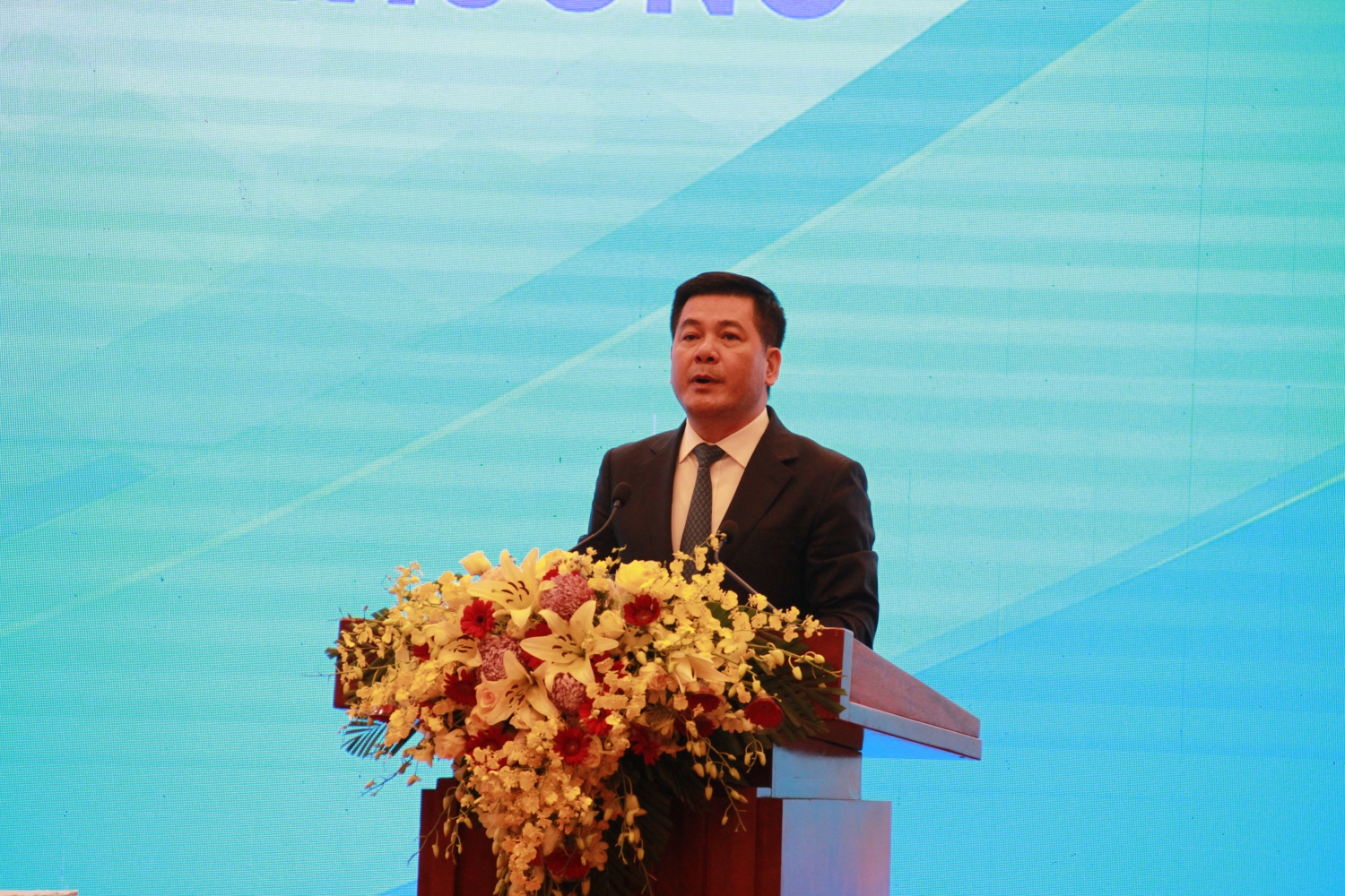 Vượt khó khăn thách thức, Petrovietnam đóng góp cao nhất cho ngân sách nhà nước