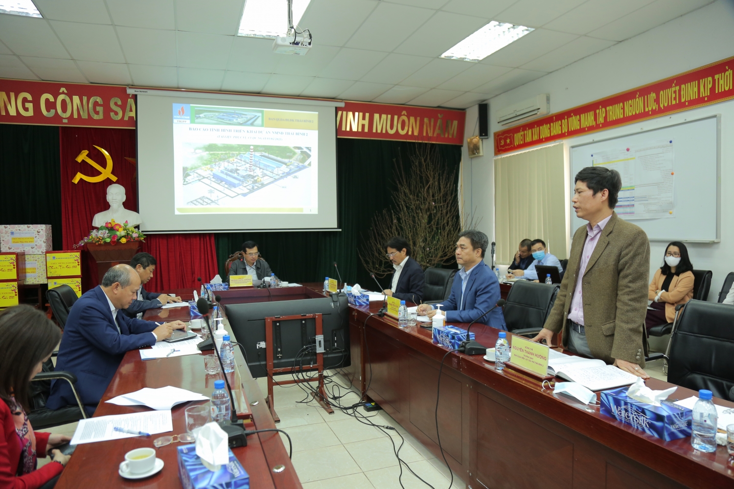 Chủ tịch HĐTV Petrovietnam Hoàng Quốc Vượng kiểm tra tiến độ dự án NMNĐ Thái Bình 2