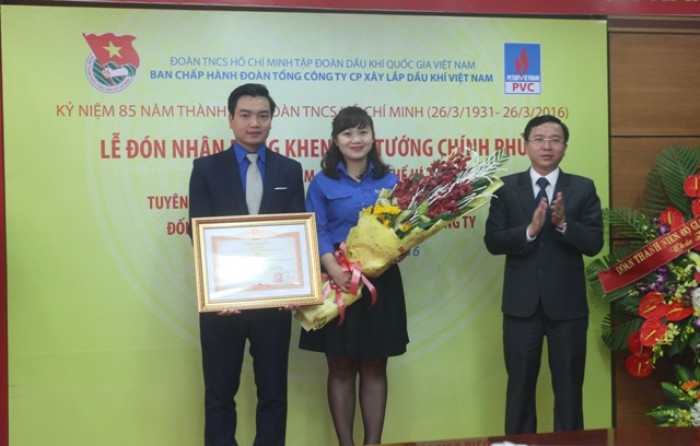 doan thanh nien pvc nhan bang khen thu tuong chinh phu