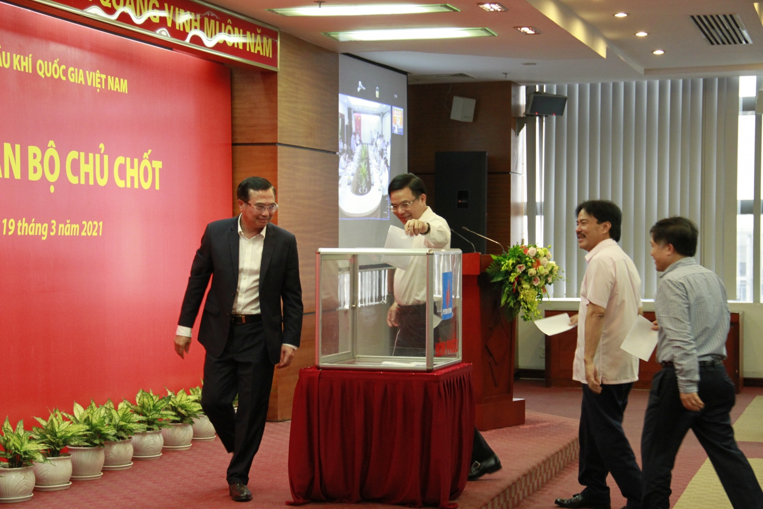 Petrovietnam tổ chức Hội nghị cán bộ chủ chốt