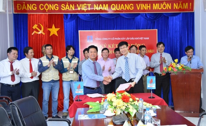 pvc ky hop thau tri gia gan 1400 ty dong