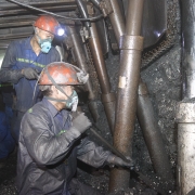 Các đơn vị TKV phát động thi đua nâng cao năng suất khai thác than