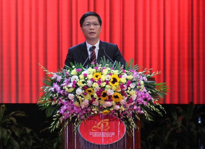 bo cong thuong don nhan huan chuong ho chi minh