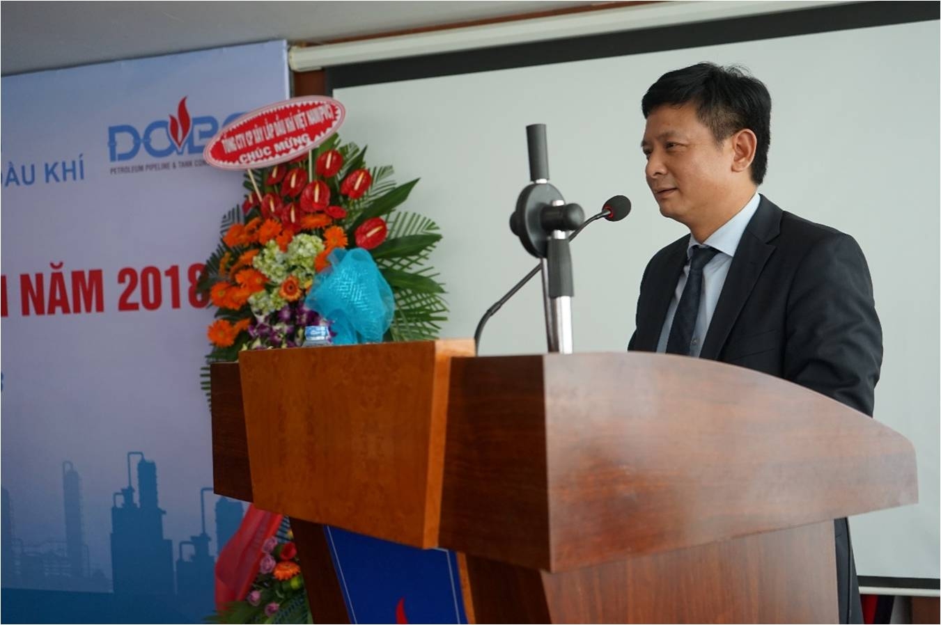 dobc to chuc thanh cong dai hoi dong co dong thuong nien nam 2018