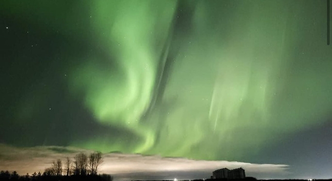 Nên giữ mình trước các cơn 'bão Mặt Trời' vào hôm nay Nên cẩn trọng trước cơn bão Mặt trời vào hôm nay