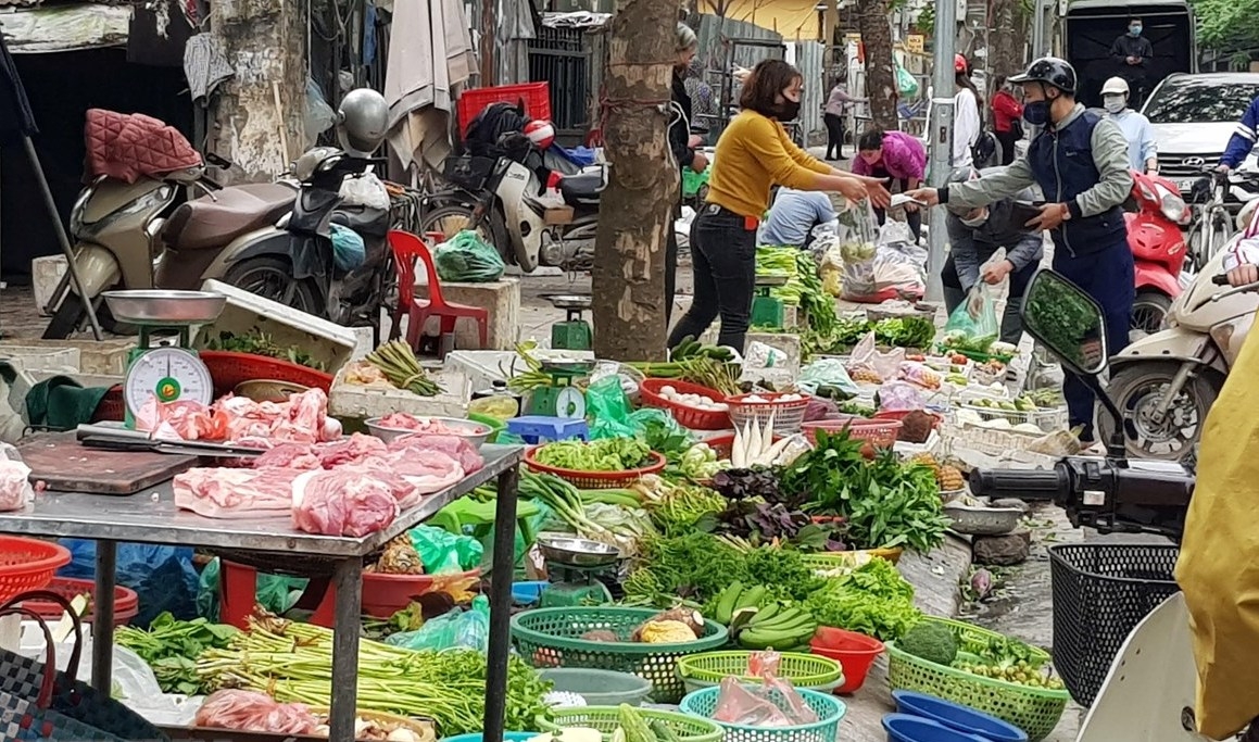 Hà Nội: Hàng hóa dồi dào, giá cả ổn định