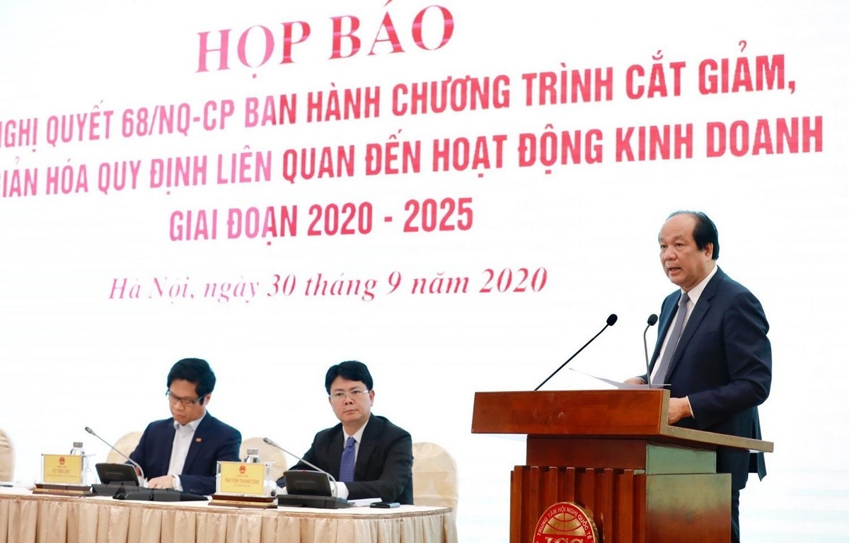 doanh-nghiep-cho-doi-gi-tu-lan-song-thu-3-ve-cai-cach-hanh-chinh-1