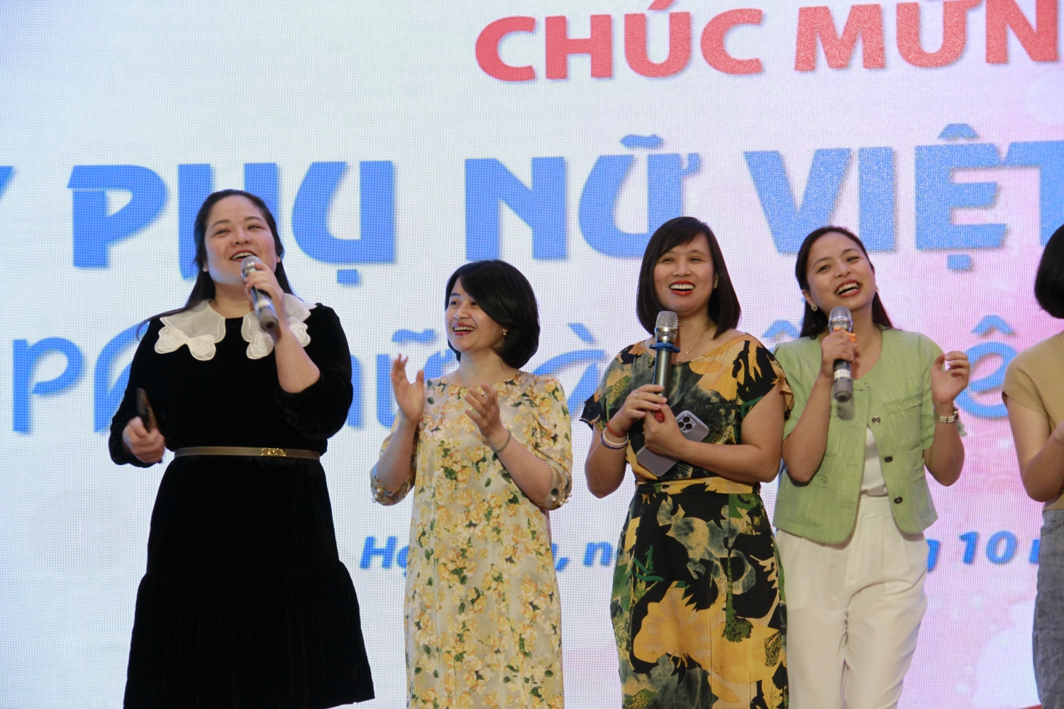 Công đoàn Cơ quan Tập đoàn Dầu khí Việt Nam tổ chức chương trình “Phụ nữ là để yêu thương” năm 2022