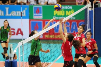 Giải bóng chuyền Cúp VTV: Mỗi cầu thủ đều được tặng một bộ áo dài
