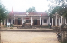 truy bat doi tuong hanh hung nu nhan vien phong ve may bay tai dong hoi
