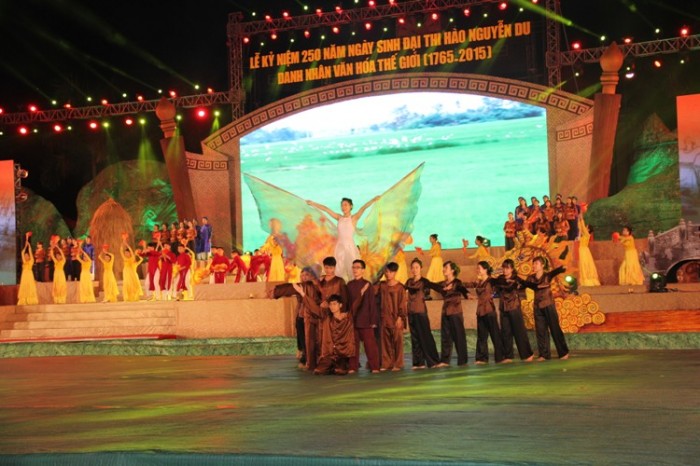 quyen chu tich hdtv pvn nguyen quoc khanh lam viec tai ha tinh