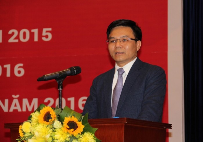 dmc chu dong doi pho voi thach thuc