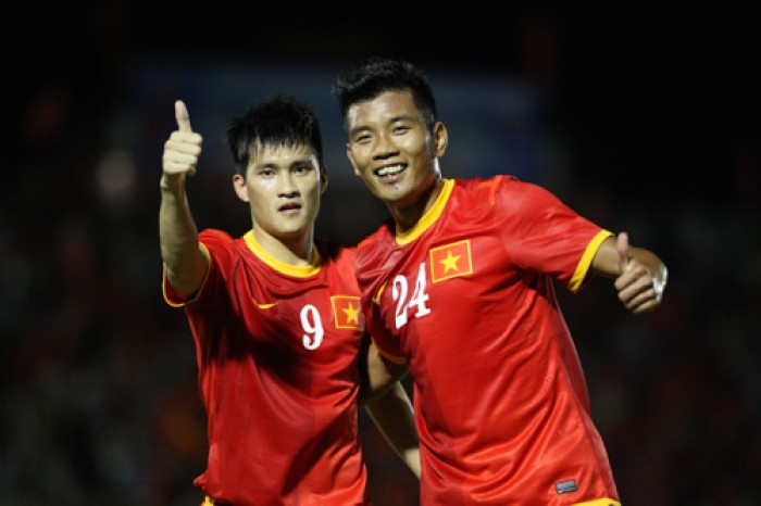 dong thap ki hop dong voi vua pha luoi giai sinh vien