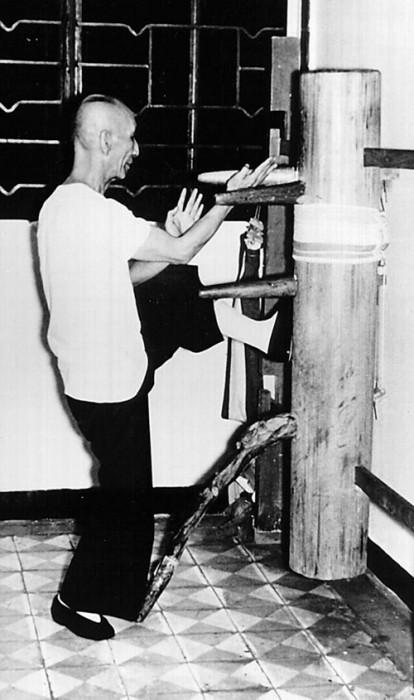 su that phia sau mau thuan giua diep van va ly tieu long