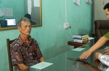 Kẻ cắt đứt gân tay, chân vợ ra đầu thú