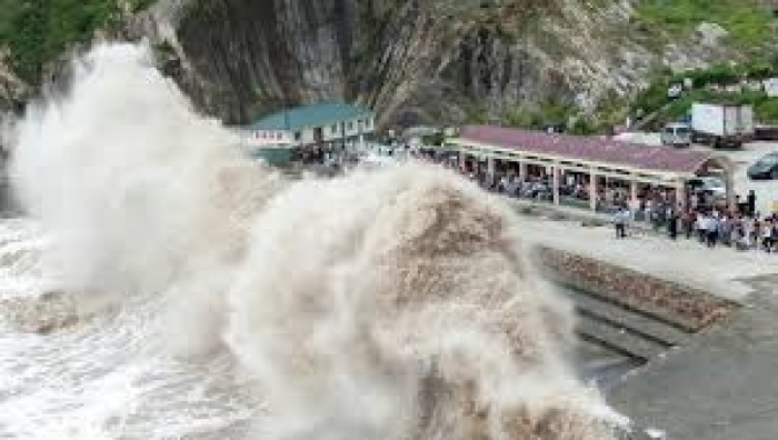 chum anh hong kong toi boi vi suc manh cua bao so 2