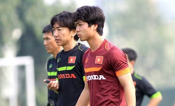 cong phuong nhan qua tu hlv miura