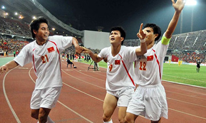 viet nam vs thai lan duyen no 20 nam tra het mot lan