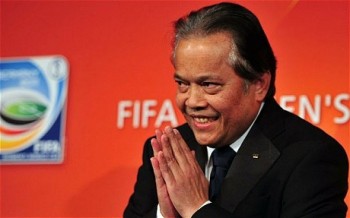 Chủ tịch LĐBD Thái Lan bị FIFA kỉ luật vì liên quan tới Blatter