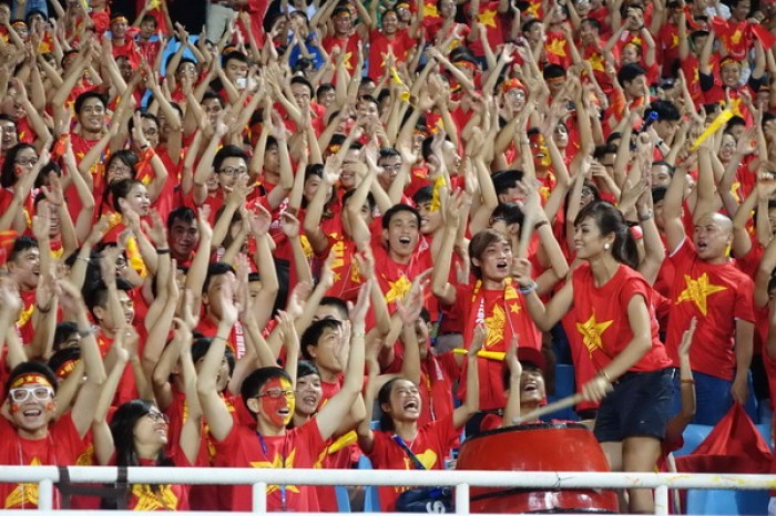 thu pham khien dt viet nam tham bai la ai