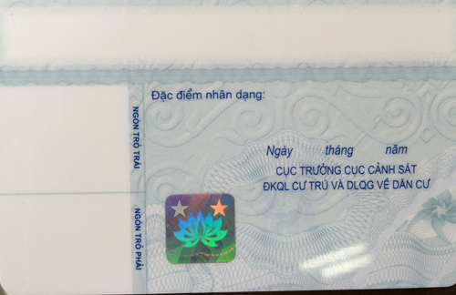 cmnd con thoi han nguoi dan khong can doi sang the can cuoc